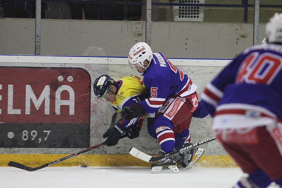 8.12.2012 - (Jukurit-TUTO Hockey)