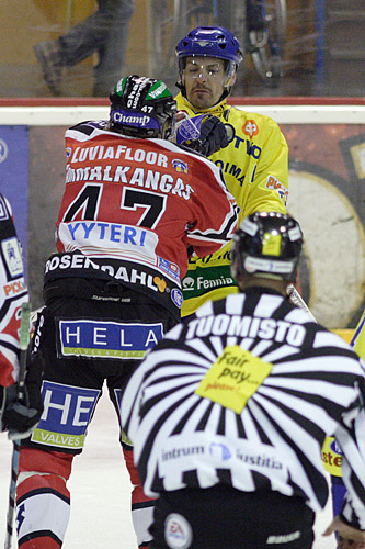 3.8.2007 - (Ässät-Lukko)