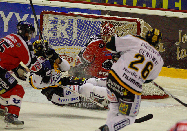 13.9.2008 - (Ässät-Ilves)