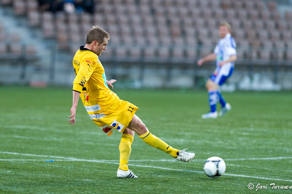 15.4.2012 - (HJK-IFK Mariehamn)