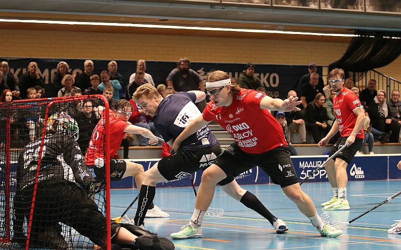 11.10.2025 - (Karhut-Josba) 11.10.2025 - (Karhut-Josba)