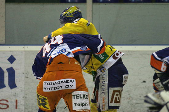 3.12.2005 - (Lukko-Tappara)