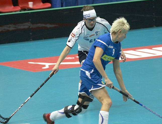 12.12.2009 - (Suomi N-Tshekki N)