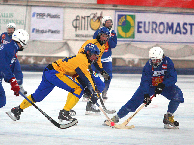 21.1.2011 - (Ruotsi U19-Suomi U19)