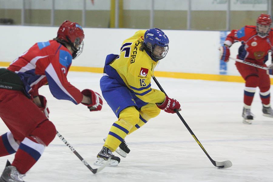 8.2.2012 - (Ruotsi U18-Venäjä U18)