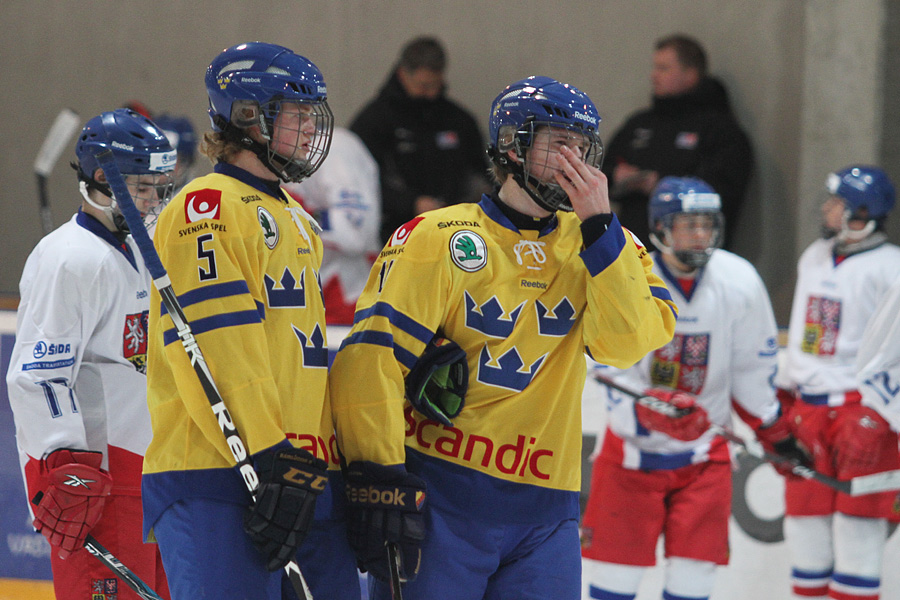 11.2.2012 - (Tsekki U18-Ruotsi U18)