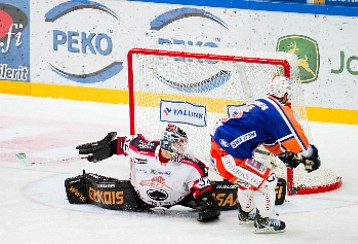 Antti Raanta pelasi p��ttyneell� kaudella Porin �ssiss�.Arkistokuva: Mikko Knuutila / UrheiluHelsinki