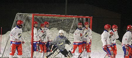 HIFK-Bandy jatkaa tutussa komennossa