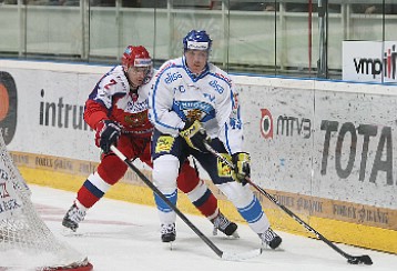 Teemu Ramstedt teki jatkosopimuksen Bluesin kanssa.Arkistokuva: Kari Saha / UrheiluEspoo