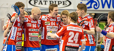 Peter Kotilainen tekee paluun punaiseen paitaan